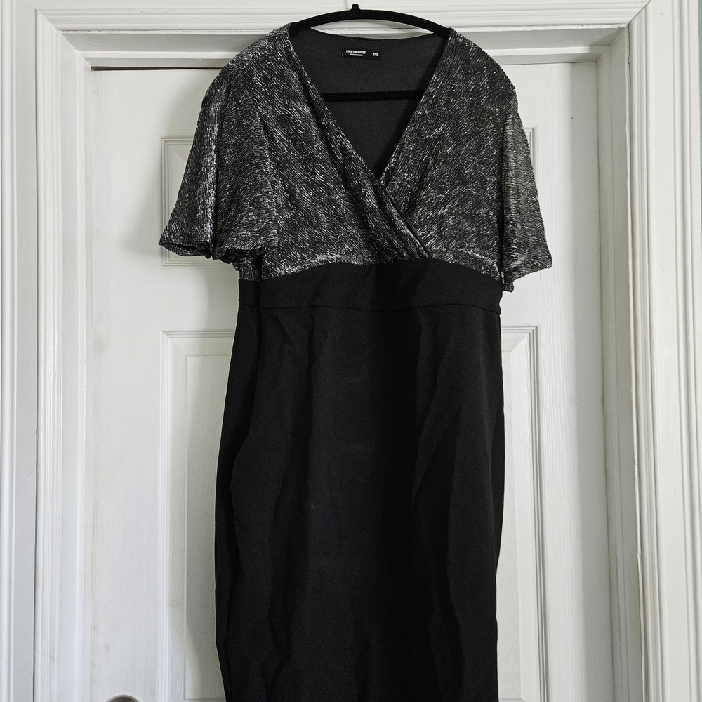 SHEIN Curve Black & Silver Midi Dress 2XL New Elegant Surplice